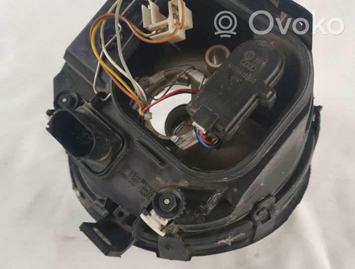 Volkswagen Lupo Lampa przednia 0301194301