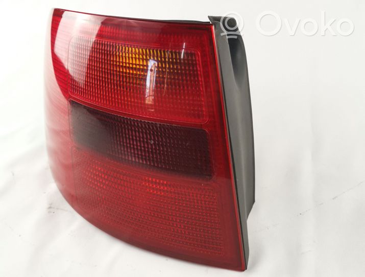 Audi A6 S6 C5 4B Luci posteriori 39710383