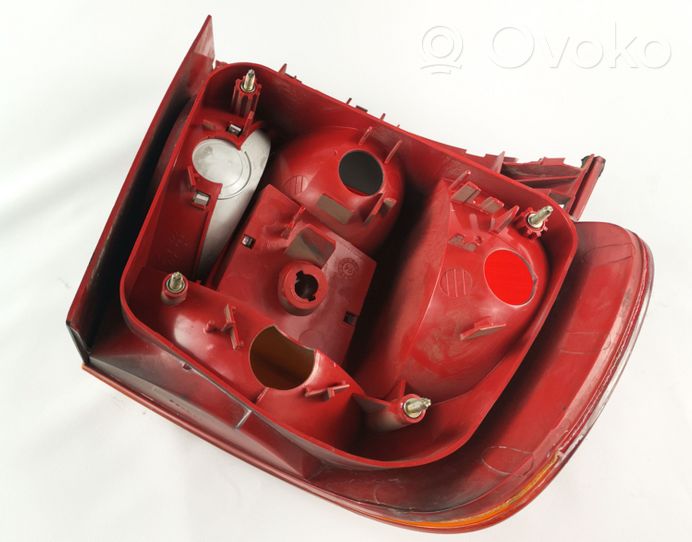 Audi A4 S4 B5 8D Luci posteriori 8D0945096