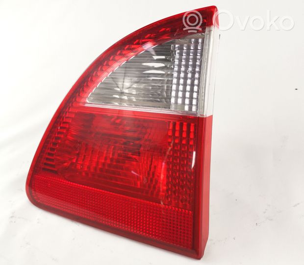 Ford Galaxy Luci posteriori del portellone del bagagliaio 2NR964365026