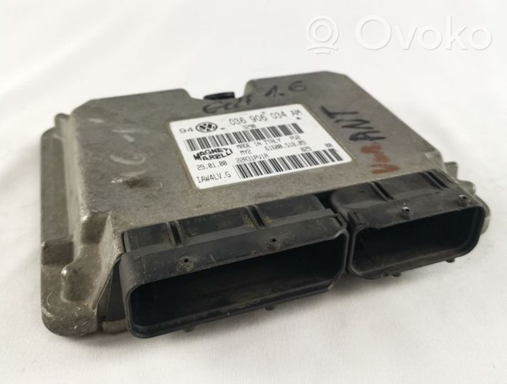 Volkswagen Golf IV Calculateur moteur ECU 036906034AM