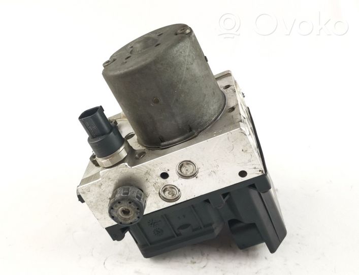 Ford Mondeo Mk III Pompe ABS 4S712C405AA