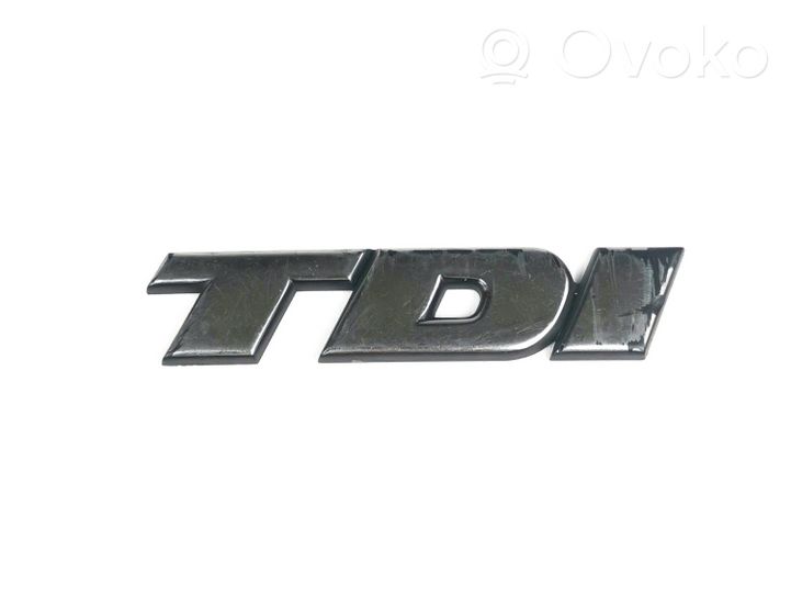 Volkswagen Transporter - Caravelle T4 Emblemat / Znaczek tylny / Litery modelu 7d0853675c