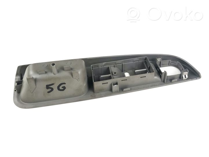 Volkswagen Golf V Rivestimento della maniglia interna per portiera anteriore 1k4868049b