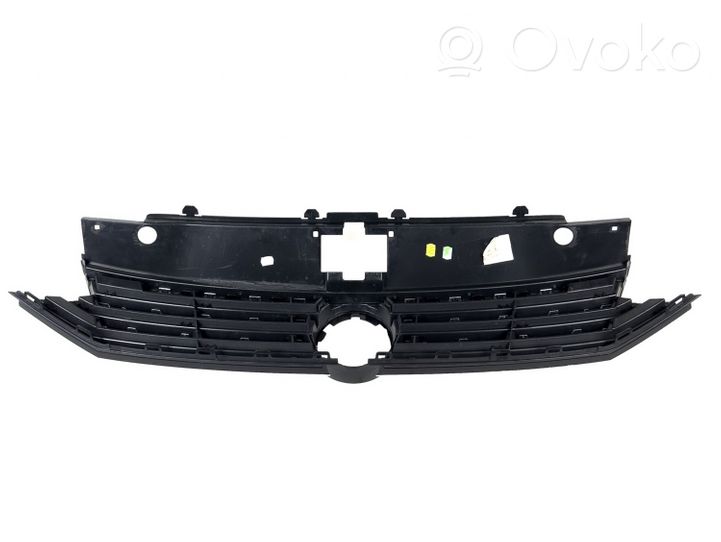 Volkswagen PASSAT B8 Maskownica / Grill / Atrapa górna chłodnicy 3g0853653