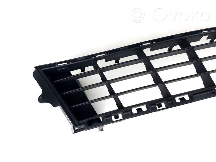 Renault Clio III Grille inférieure de pare-chocs avant 622541459r