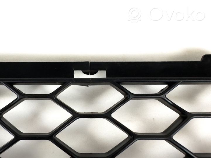 Hyundai Santa Fe Grille inférieure de pare-chocs avant 865122b000