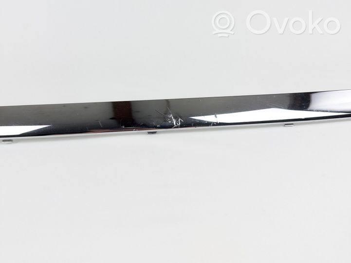 BMW 7 E38 Rear bumper trim bar molding 8125435