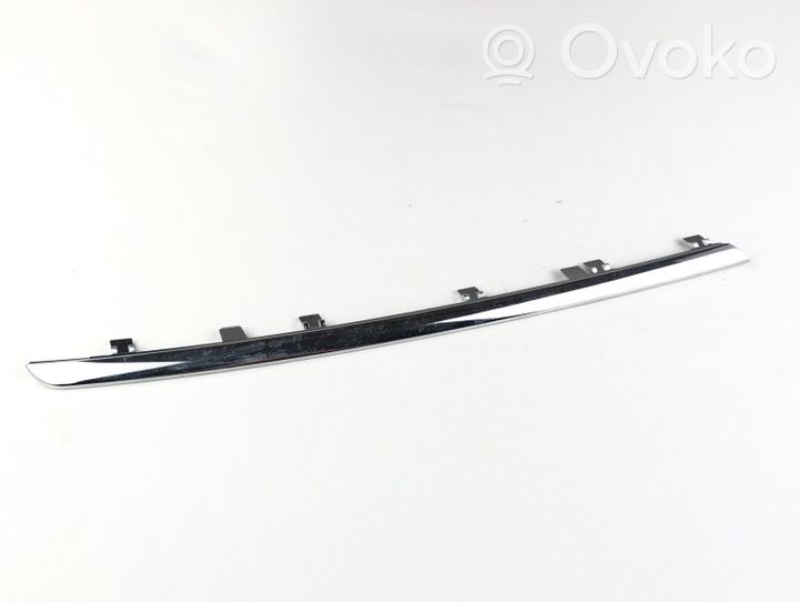 Volkswagen PASSAT CC Moulure de pare-chocs avant 044837