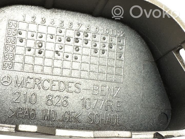 Mercedes-Benz E W210 Cache gicleur, capuchon de buse de pulvérisation de lave-phares 2108261077