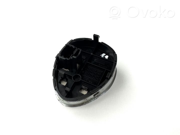 Citroen C5 Commande bouton réglage hauteur de caisse suspension 9633261277