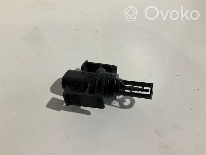 Mercedes-Benz E W211 Sensore della temperatura dell’aria aspirata A0005422818