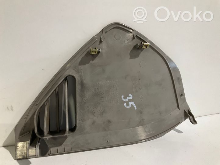 Mercedes-Benz E W211 Rivestimento estremità laterale del cruscotto 2116800578