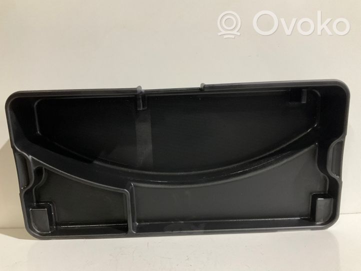 Mercedes-Benz E W211 Altro elemento di rivestimento bagagliaio/baule A2116802952