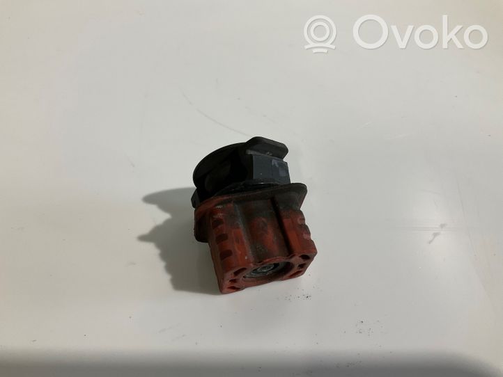 Mercedes-Benz E W211 Support, fixation radiateur 