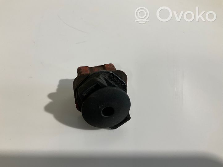 Mercedes-Benz E W211 Support, fixation radiateur 