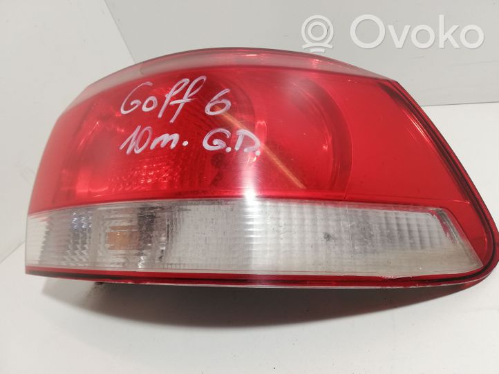 Volkswagen Golf VI Lampa tylna 5K0945112
