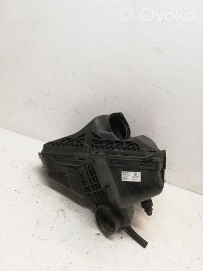 Audi A4 S4 B8 8K Boîtier de filtre à air 8K0133837AB