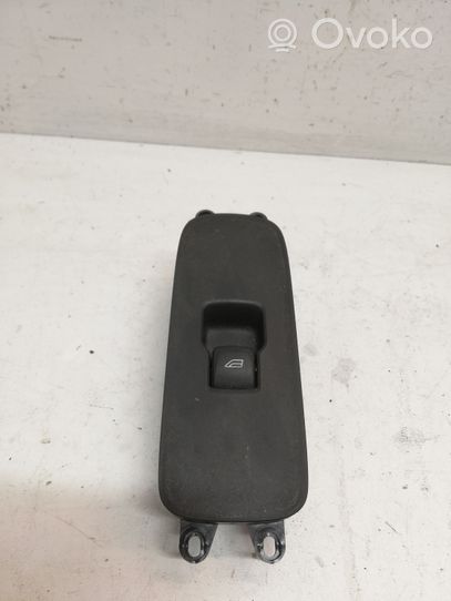 Volvo S60 Electric window control switch 31394850