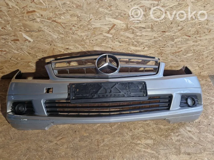 Mercedes-Benz C W204 Parachoques delantero 