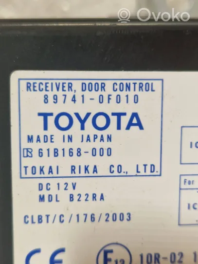 Toyota Corolla Verso AR10 Oven ohjainlaite/moduuli 897410F010