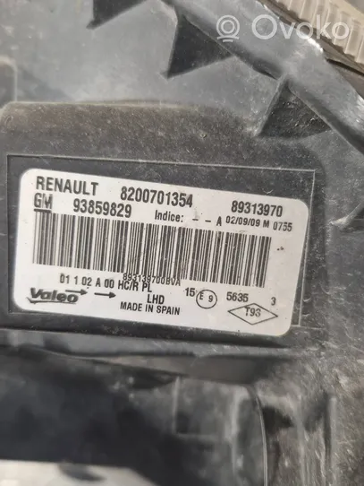 Renault Trafic II (X83) Phare frontale 8200701354