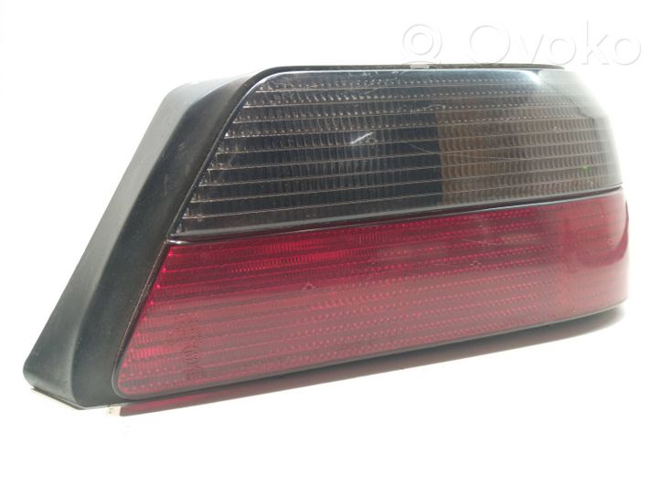 Peugeot 605 Lampa tylna 000202