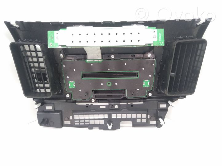 Mitsubishi Lancer X Panel / Radioodtwarzacz CD/DVD/GPS 8002A378XA