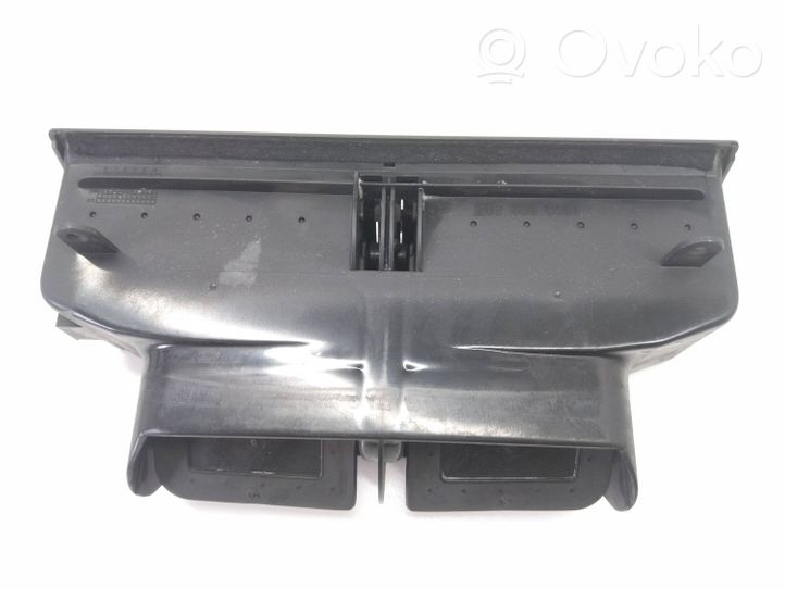 Mercedes-Benz C W202 Griglia di ventilazione centrale cruscotto 2028300554