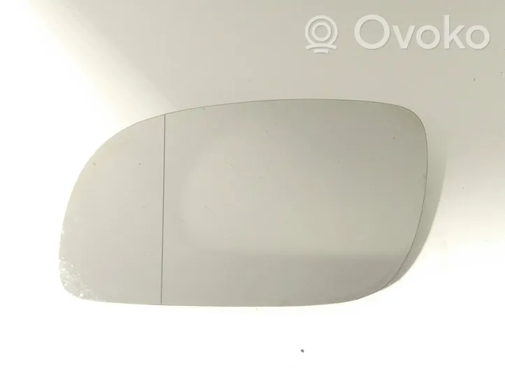 Volkswagen Touran I Wing mirror glass XY401LH