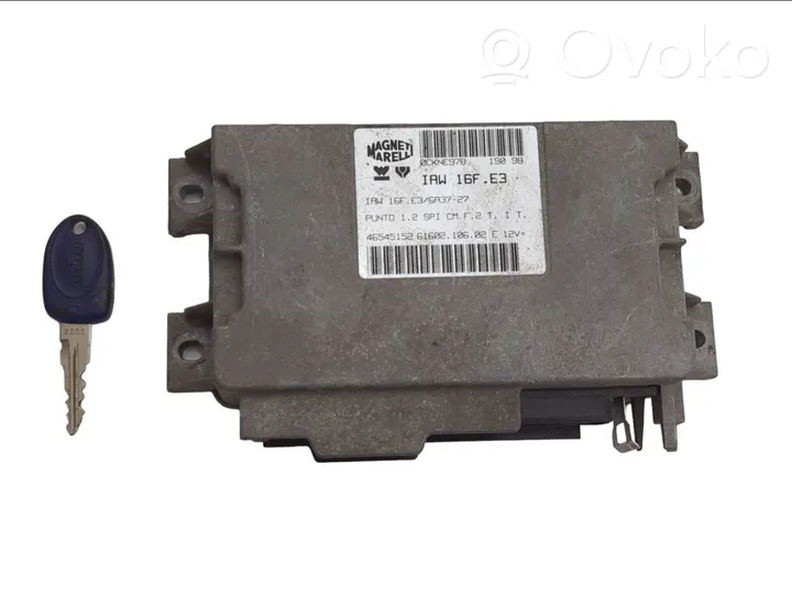 Fiat Punto (176) Calculateur moteur ECU IAW16FE3