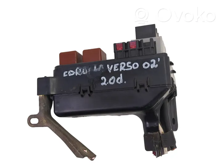 Toyota Corolla Verso E121 Module de fusibles 