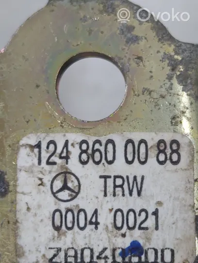 Mercedes-Benz E W210 Pas bezpieczeństwa fotela przedniego 1248600088