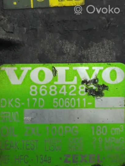 Volvo V70 Kompresor / Sprężarka klimatyzacji A/C 8684288