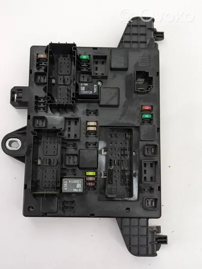 Opel Astra J Fuse box set 365927271