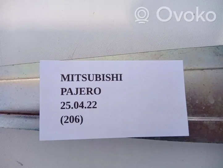 Mitsubishi Pajero Sport II Mécanisme de lève-vitre avec moteur MN182354