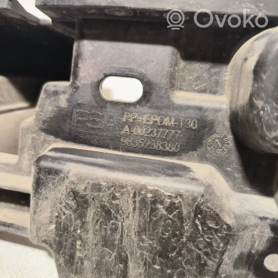 Opel Mokka B Support de pare-chocs arrière 9835238380