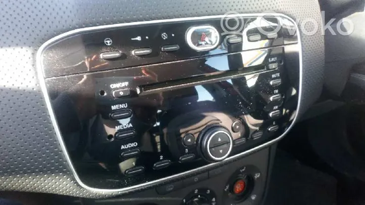 Fiat Grande Punto Radio/CD/DVD/GPS-pääyksikkö 7355014090