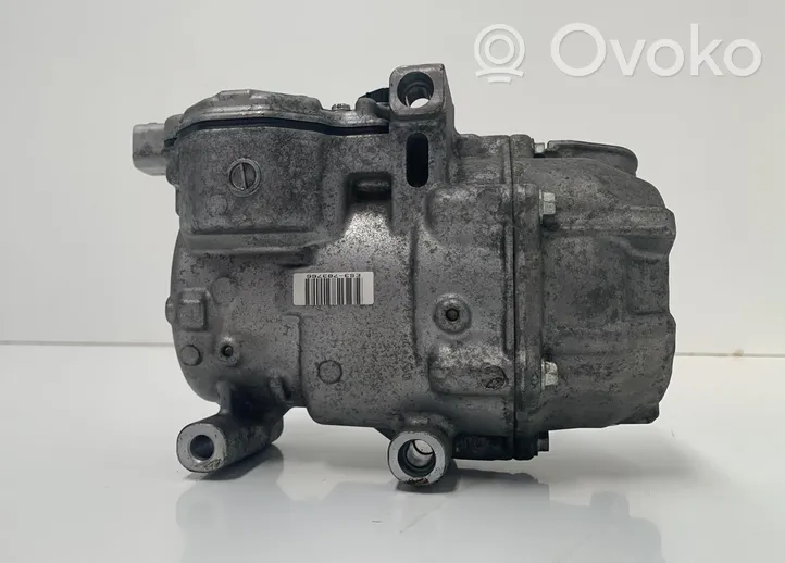 Toyota Yaris Compressore aria condizionata (A/C) (pompa) 0422001041