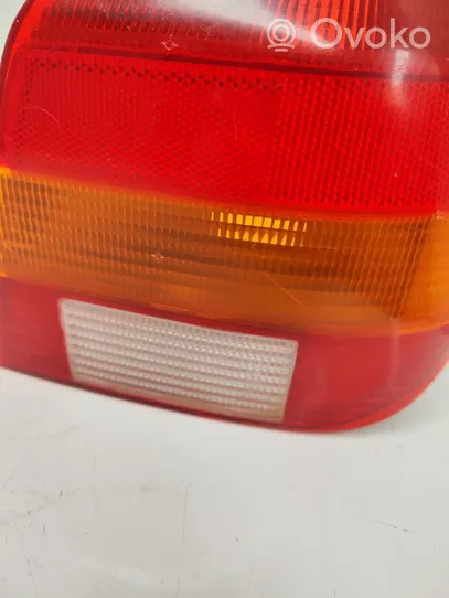 Ford Fiesta Aizmugurējais lukturis virsbūvē A2810881