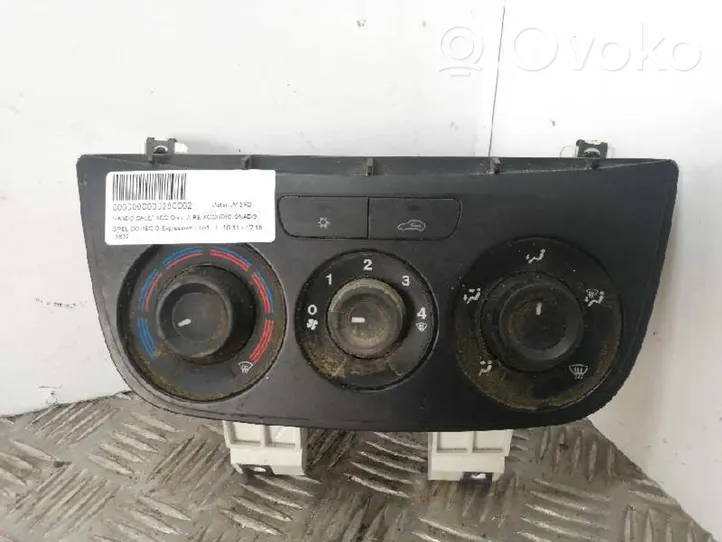 Opel Combo D Panel klimatyzacji 