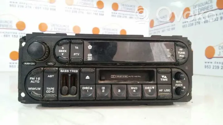 Jeep Grand Cherokee (WJ) Radio/CD/DVD/GPS-pääyksikkö P04858513AG-A