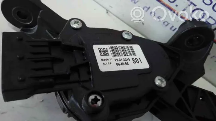 Hyundai Elantra Accelerator throttle pedal 