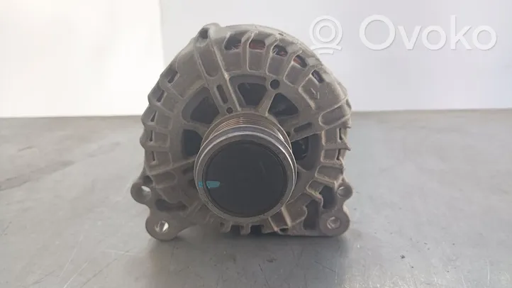 Volkswagen Golf Sportsvan Generatore/alternatore 04L903023L