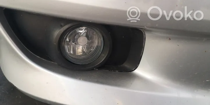 Mazda MPV II LW Feu antibrouillard avant 