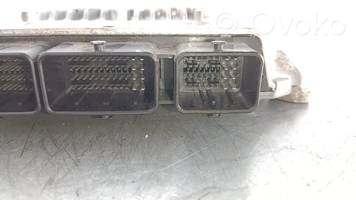 Volvo V50 Sterownik / Moduł ECU 31211071AA