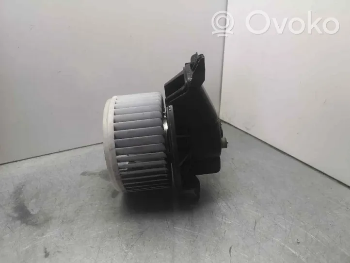 Fiat Punto Evo Carcasa de montaje de la caja de climatización interior 164230100