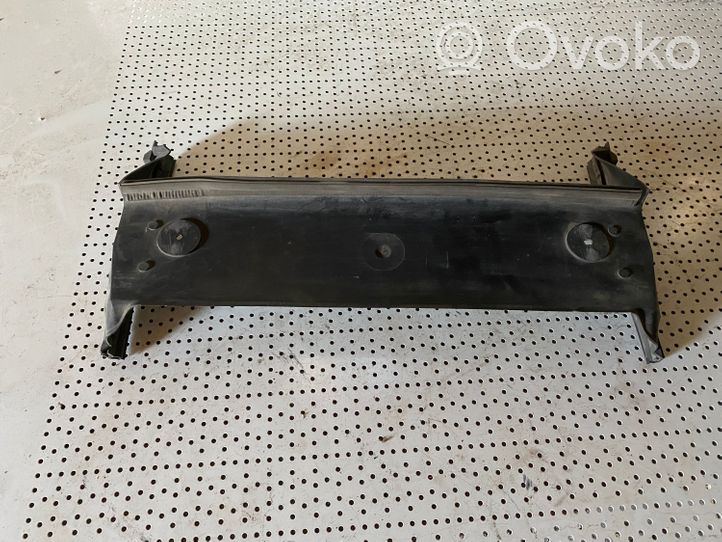 Volvo V70 Garniture de radiateur 9151897