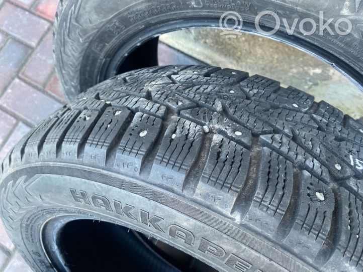 Toyota Auris 150 R15 winter/snow tires with studs 18560R15