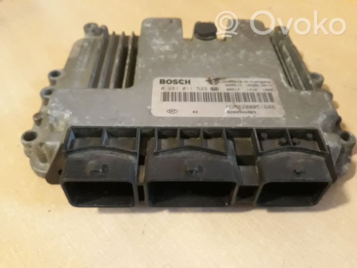 Volkswagen Cross Polo Variklio valdymo blokas 0281011529